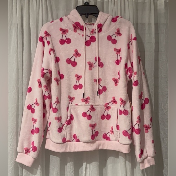 Pink sweater with cherries & bows - Picture 1 of 5